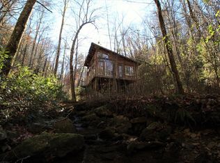 300 Chestnut Valley Rd, Vonore, TN 37885