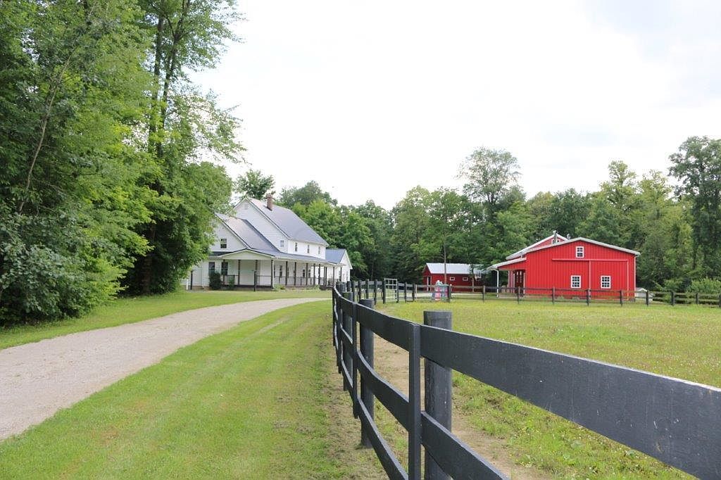 7588 Township Road 89, Fredericktown, OH 43019 Zillow