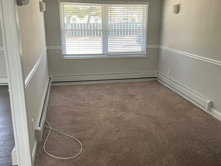 1 Keystone Ln — Photo 9