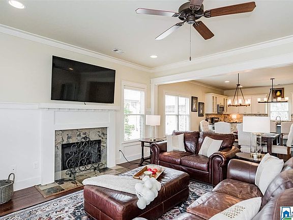 5th image of 3755 James Hill Cir