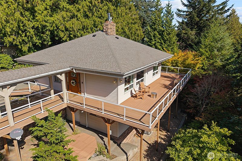 3rd image of 555 E Hemmi Road