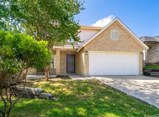 7034 Knights Hvn, San Antonio, TX 78233