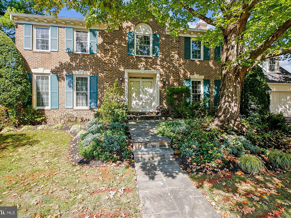1st image of 9537 Fox Hollow Dr