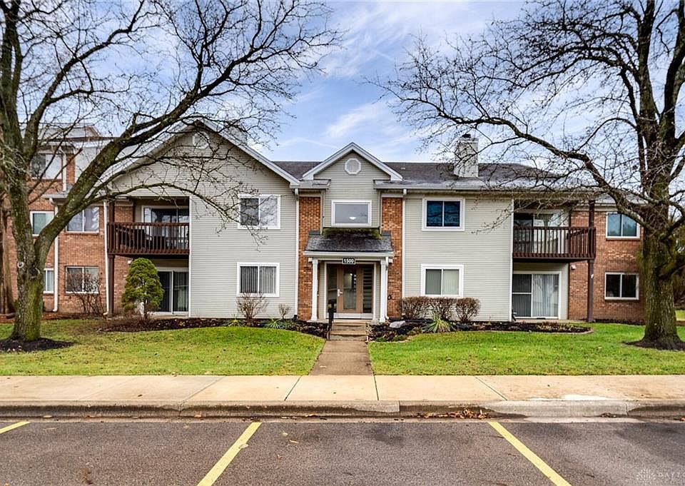 1st image of 1500 Lake Pointe Way #15001