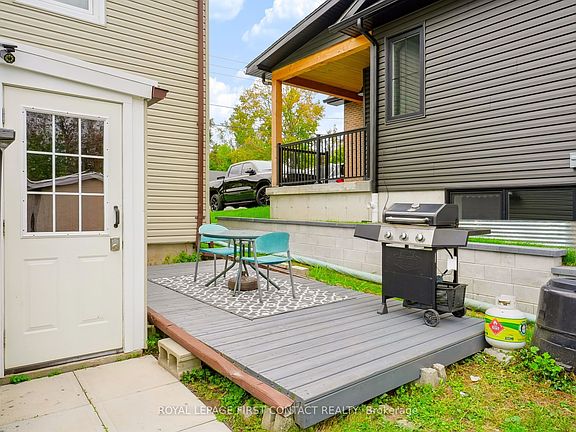 5th image of 67 Vancouver St