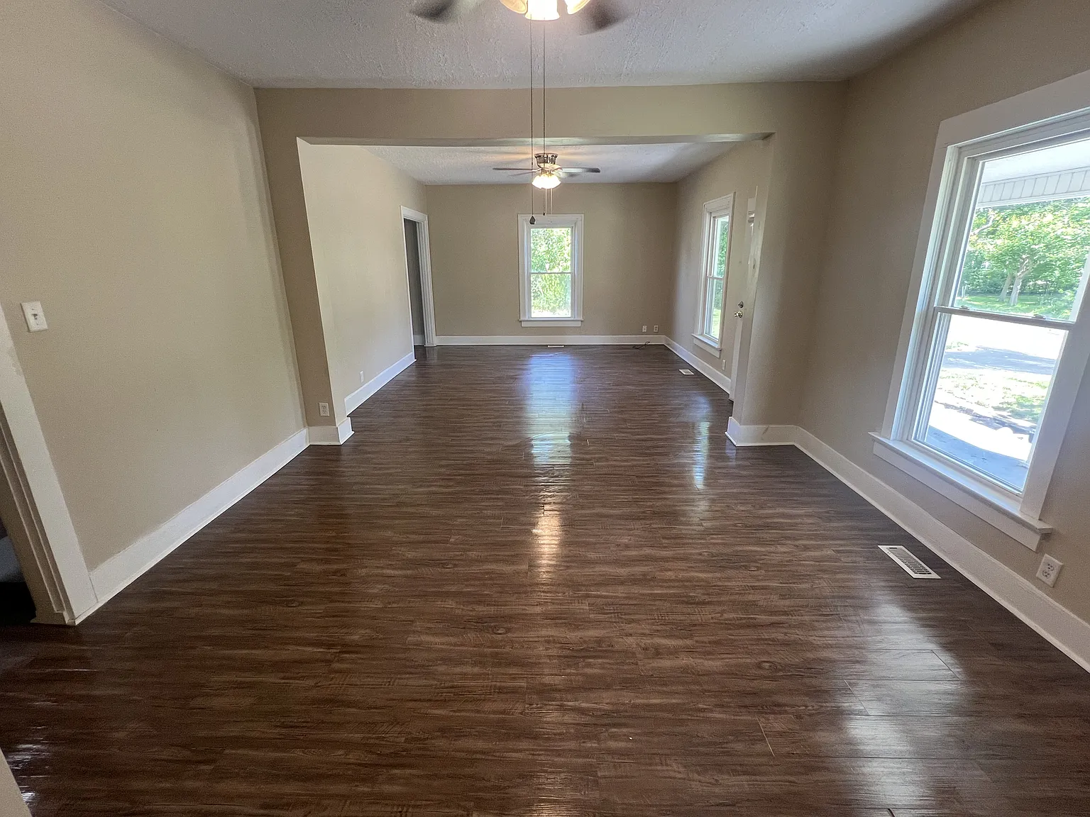 1885 E Westbrook Road — Photo 2