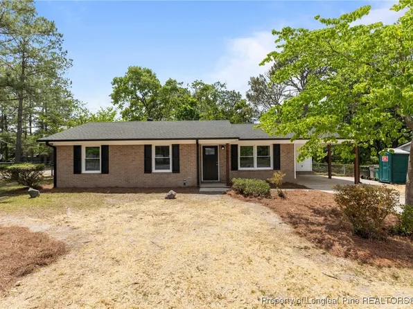 5901 Richfield Ave, Hope Mills, NC 28348