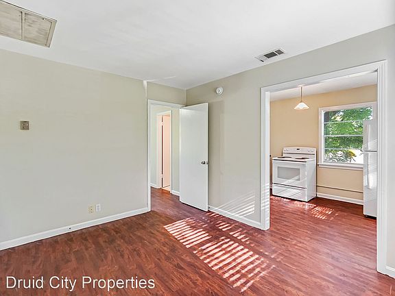 2nd image of 1733 16th Ave E Unit D