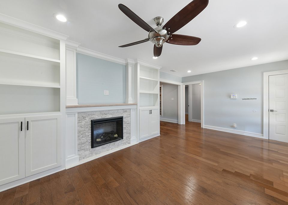 1st image of 2223 Burnet St