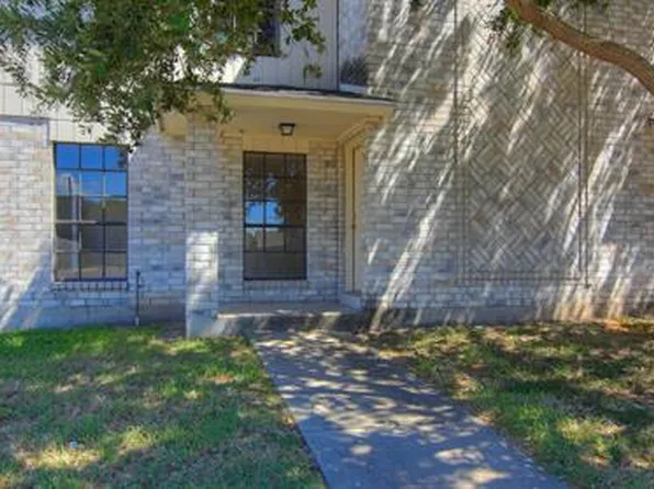 200 N Commonsway Dr APT B, Portland, TX 78374
