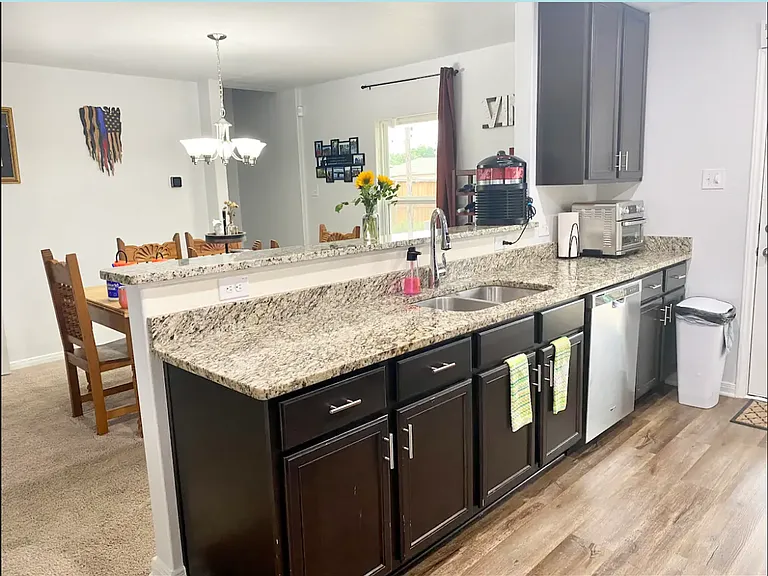 6402 Underwood Way — Photo 24