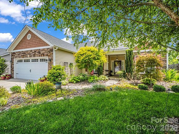 2nd image of 74 Foxtail Ct