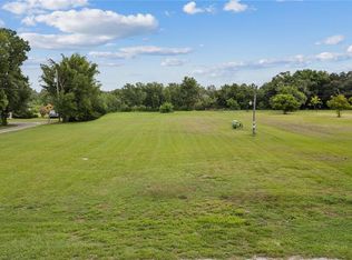 205 Dennison Rd, Lutz, FL 33548