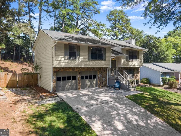 695 Waterbrook Ter, Roswell, GA 30076
