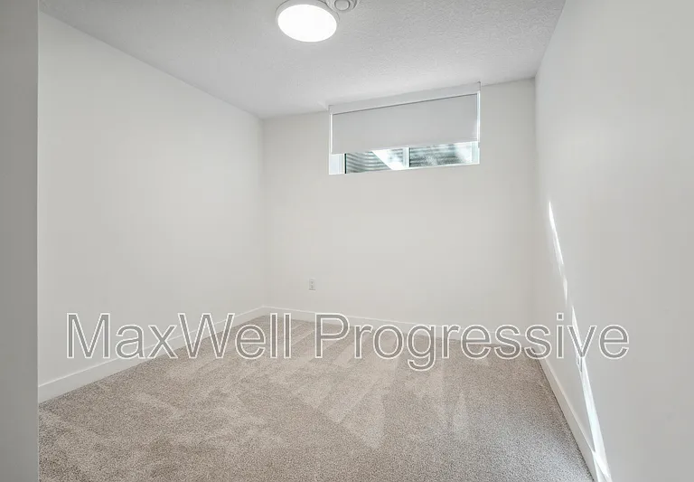 9017 93rd St NW #9005 — Photo 9