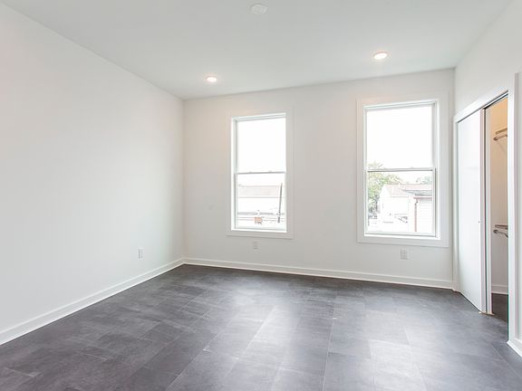 4th image of 1154 S Sydenham St #C
