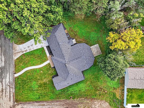 3rd image of 1005 N 41st St