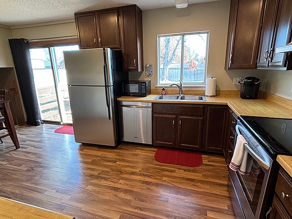 4th image of 607 Jonadel Ln NW