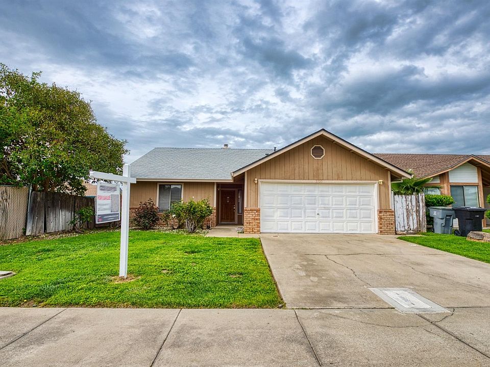 1st image of 2725 Lindbrook Dr
