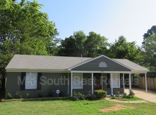 4226 Forest View Dr, Memphis, TN 38118