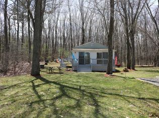 63 Lakeside Dr, Lebanon, CT 06249