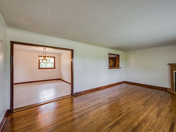 3rd image of 2954 Gainesboro Grade