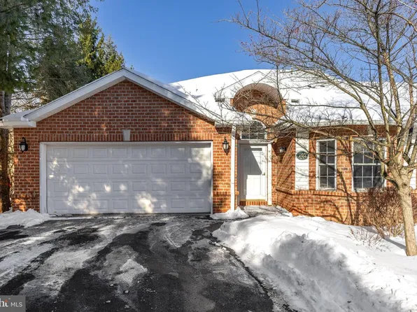 1632 Bristol Ave APT 703, State College, PA 16801