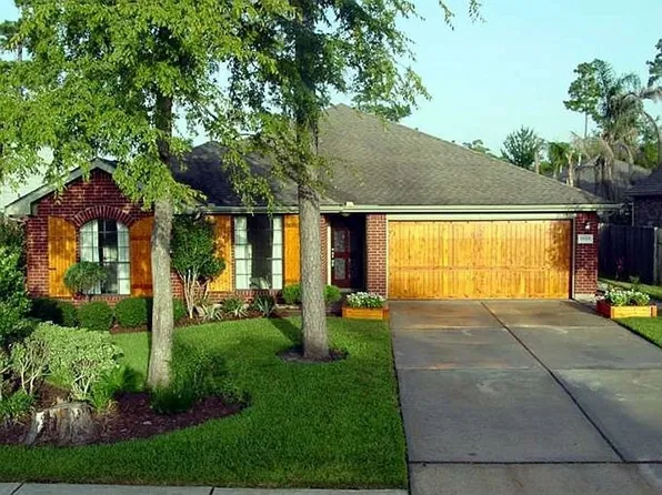 19319 Pine Cluster Ln, Humble, TX 77346