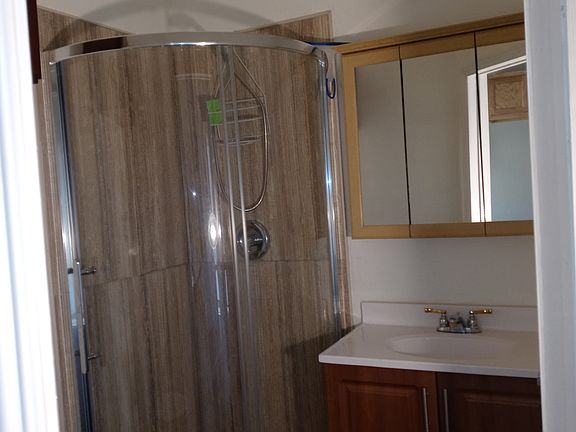 5th image of 1921 Knoxville Ave #1/2