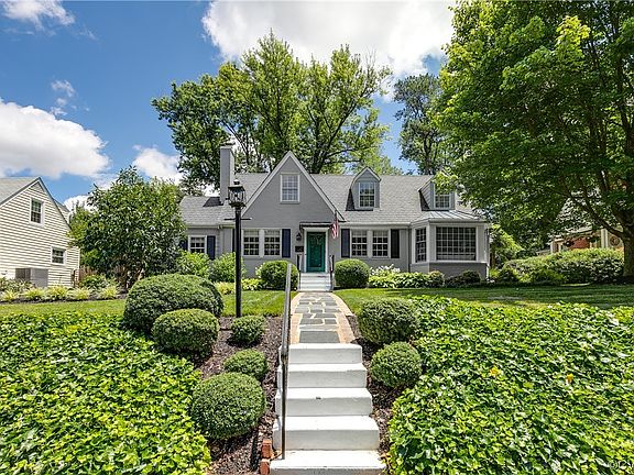 5th image of 1007 Normandy Dr