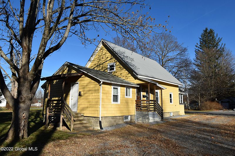 2nd image of 25 N Park Street