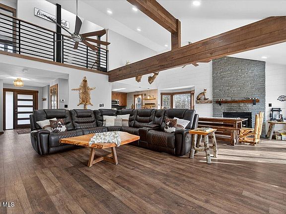 5th image of 751 Corinth Road