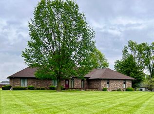 899 E Rea St, Marshall, MO 65340