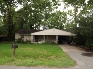 984 Restbrook Ave, Memphis, TN 38127