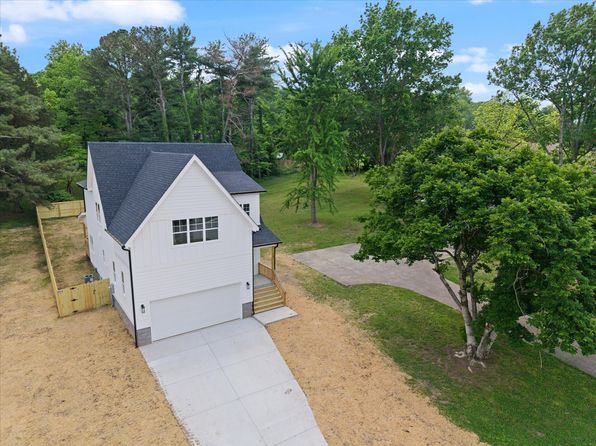 565 McMurray Dr, Nashville, TN 37211