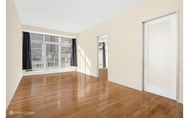 Rented by Douglas Elliman | media 14