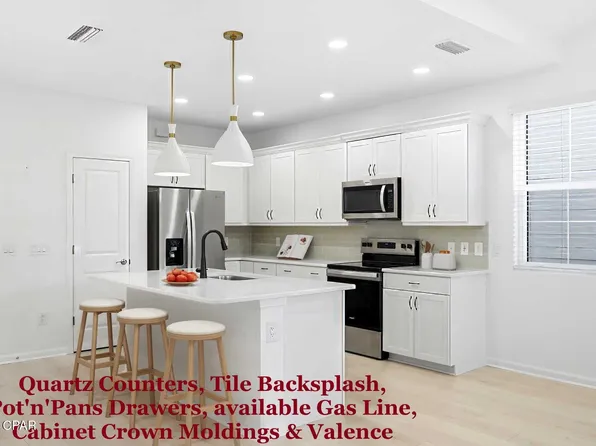 8833 Attitude Ave, Panama City Beach, FL 32413