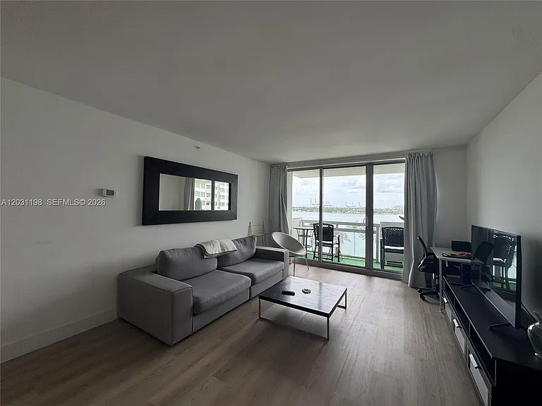 1500 Bay Rd #718S — Photo 26
