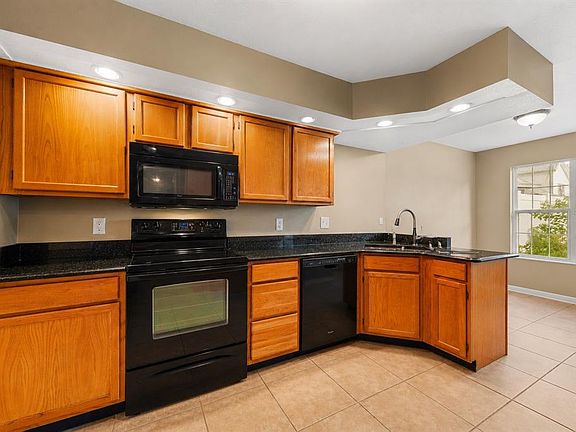 4th image of 3837 HOLSTON WAY