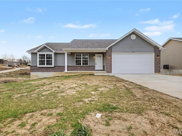 614 T Box Dr, Saint Clair, MO 63077
