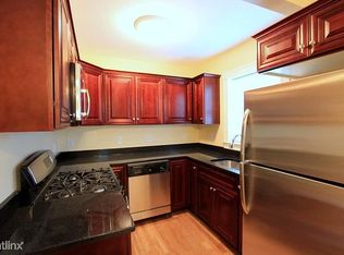 26 White St #U2, Cambridge, MA 02140