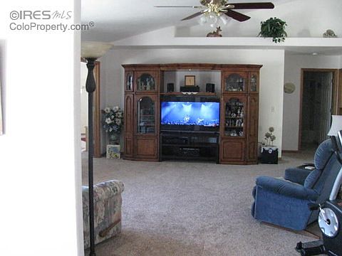 4th image of 402 N Garden Ct