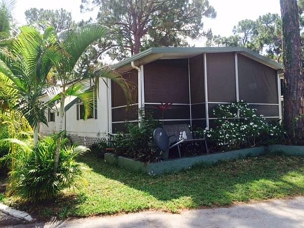 2nd image of 4322 Evelyn Pl