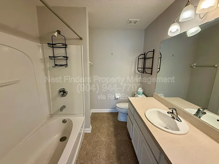 3592 Pebble Path Ln — Photo 17