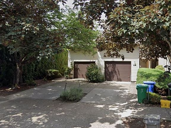 2nd image of 2603-2621 SE 35th Pl
