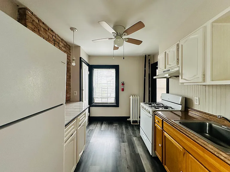 78 Garden St #B — Photo 4
