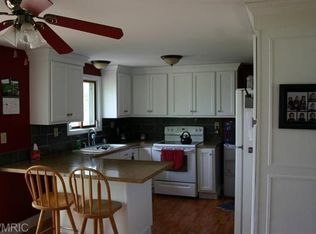 5828 Osceola Dr, Delton, MI 49046