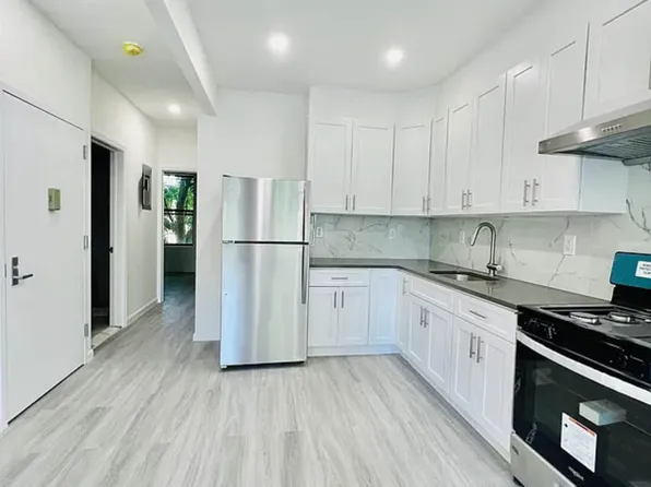 25 Somers Street 2 image 1 of 11