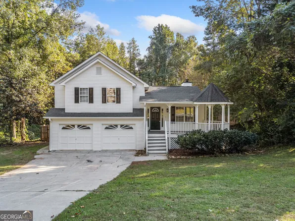 150 Victorian Cir, Dallas, GA 30157