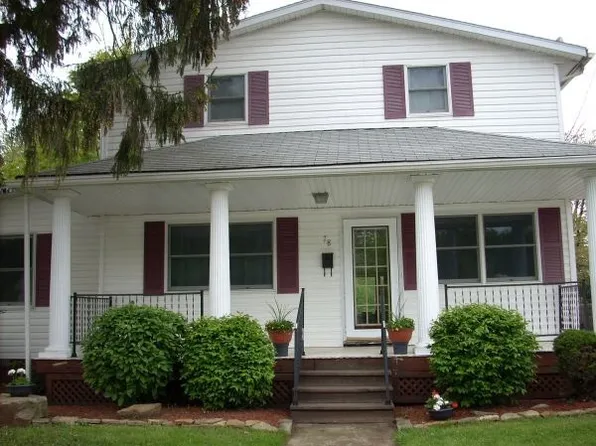 78 Prospect St, Berea, OH 44017